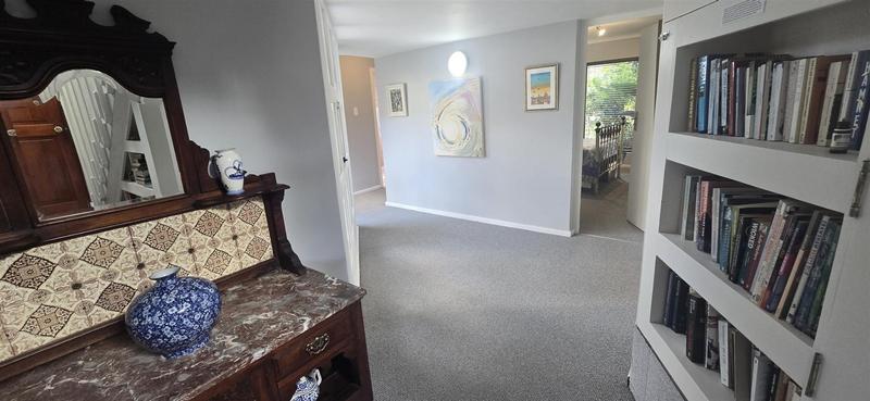 5 Bedroom Property for Sale in Hersham Western Cape